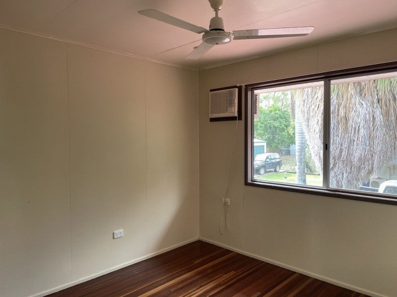 24 Winterer Crescent, Dysart QLD 4745