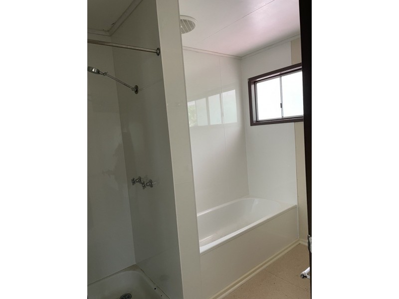 24 Winterer Crescent, Dysart QLD 4745