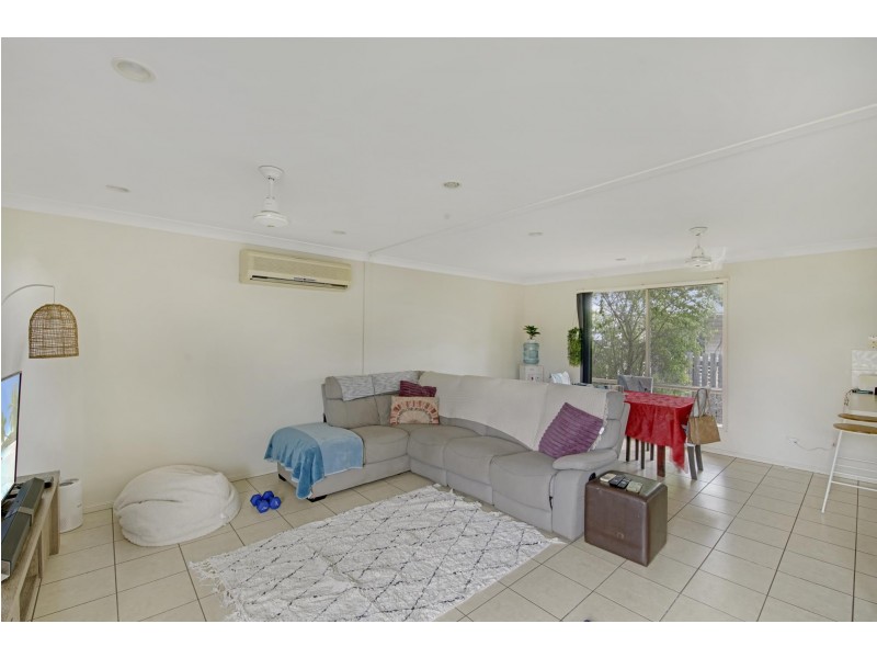 21C Beresford Crescent, Dysart QLD 4745