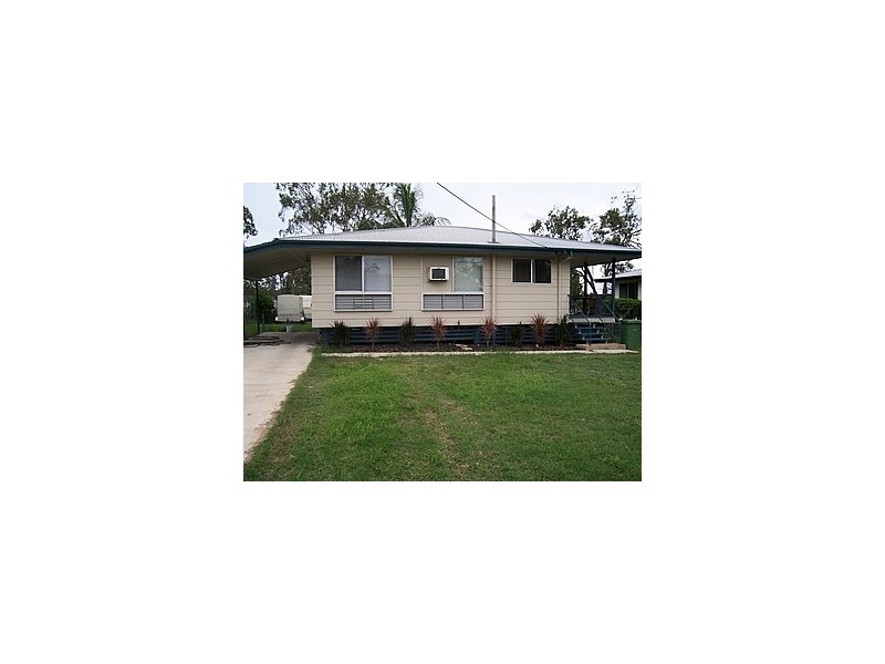 12 Munro Street, Moranbah QLD 4744