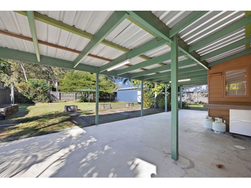 122 Shoal Point Road, Bucasia QLD 4750