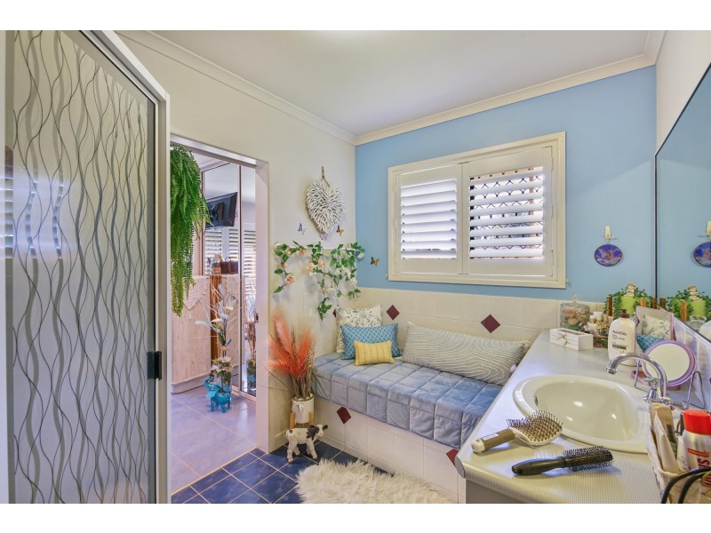 5A Douglas Street, West Mackay QLD 4740