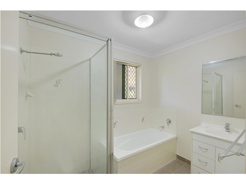 3B Beaconsfield Road, Beaconsfield QLD 4740
