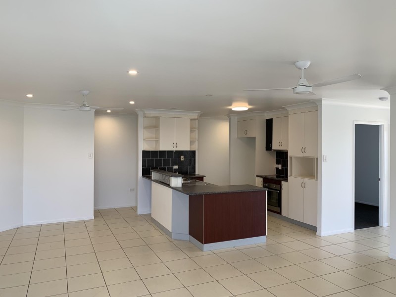 5 Helvellyn Street, Eimeo QLD 4740