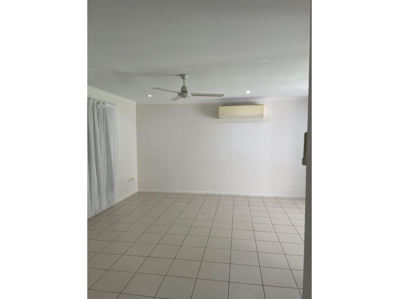 7 Lilian Avenue, Eimeo QLD 4740