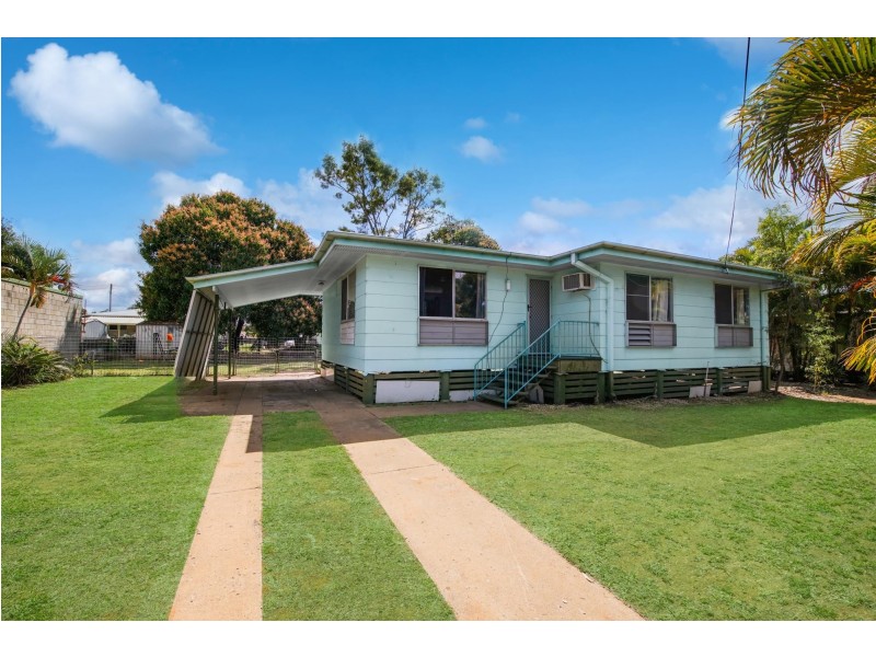 149 Mills Avenue, Moranbah QLD 4744