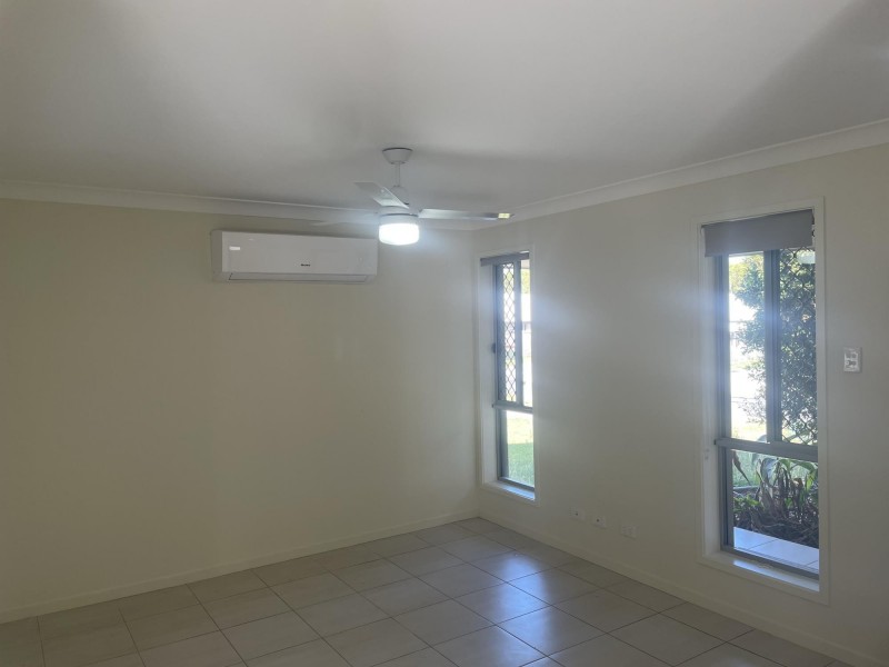 52 Newport Parade, Blacks Beach QLD 4740