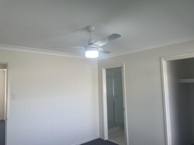 52 Newport Parade, Blacks Beach QLD 4740