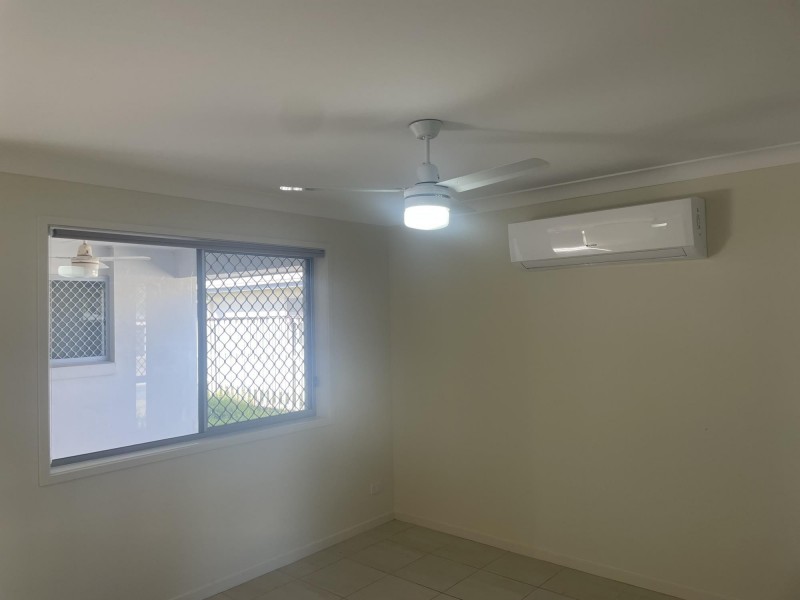 52 Newport Parade, Blacks Beach QLD 4740