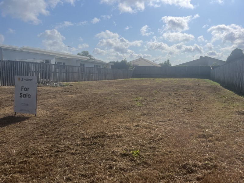 24A Newport Parade, Blacks Beach QLD 4740