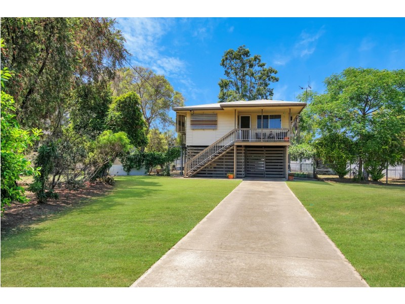 8 Newberry Court, Dysart QLD 4745