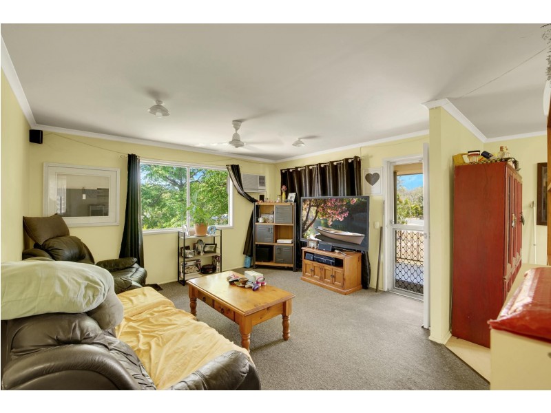 8 Newberry Court, Dysart QLD 4745