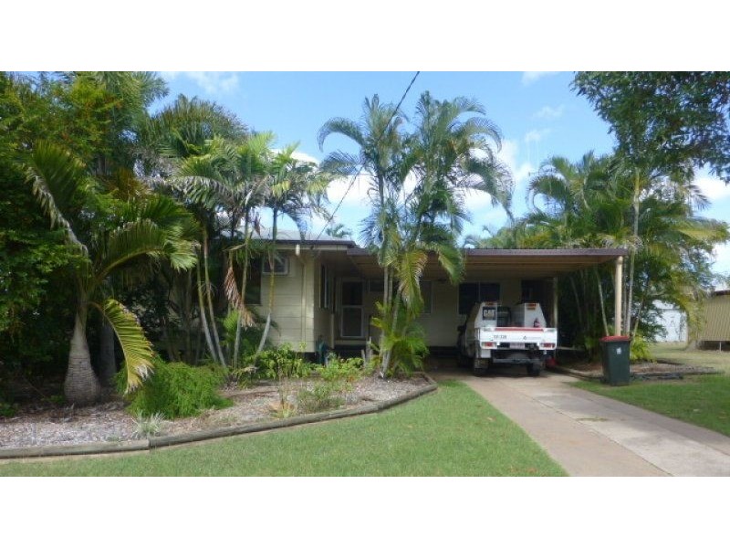 7 Hannah Crescent, Dysart QLD 4745