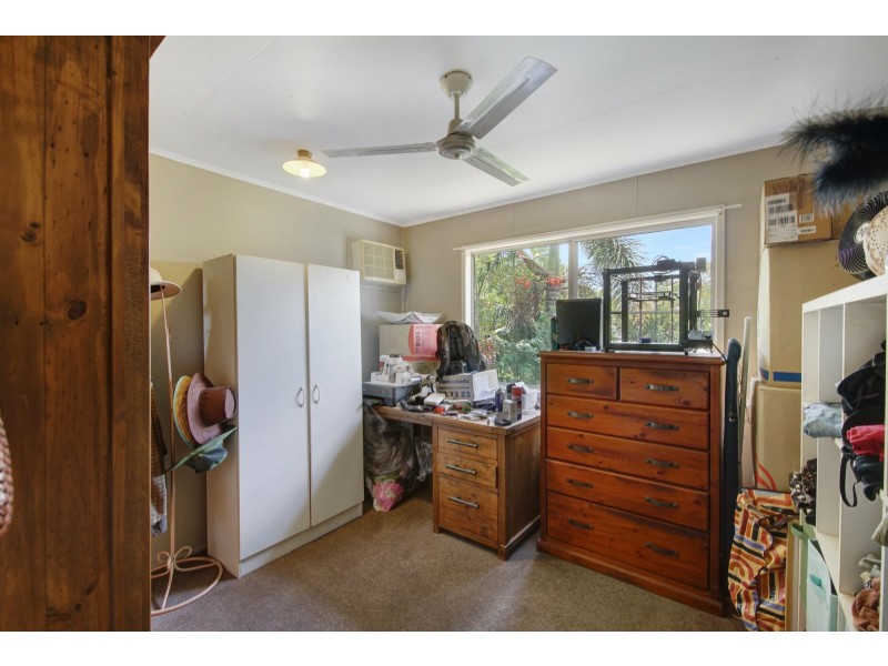 39 Brock Crescent, Dysart QLD 4745