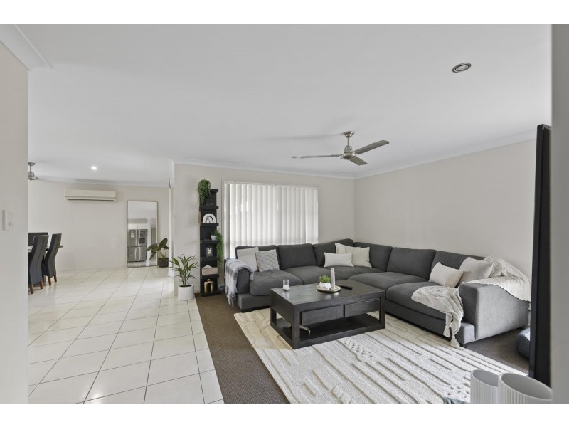 34 Hinze Circuit, Rural View QLD 4740