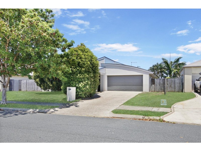 43 Duranbah Circuit, Blacks Beach QLD 4740
