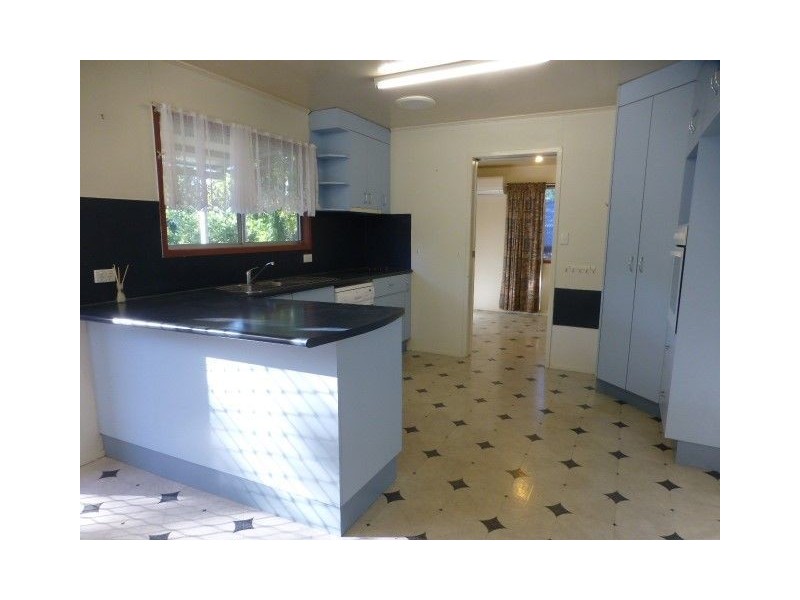 63 Beardmore Crescent, Dysart QLD 4745