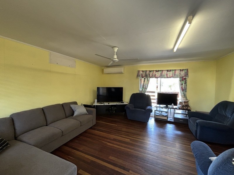 23 Spring Crescent, Dysart QLD 4745
