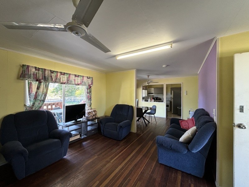 23 Spring Crescent, Dysart QLD 4745