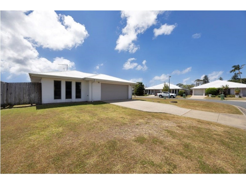 8 Westaway Crescent, Andergrove QLD 4740