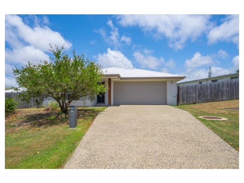 11 Hinze Circuit, Rural View QLD 4740