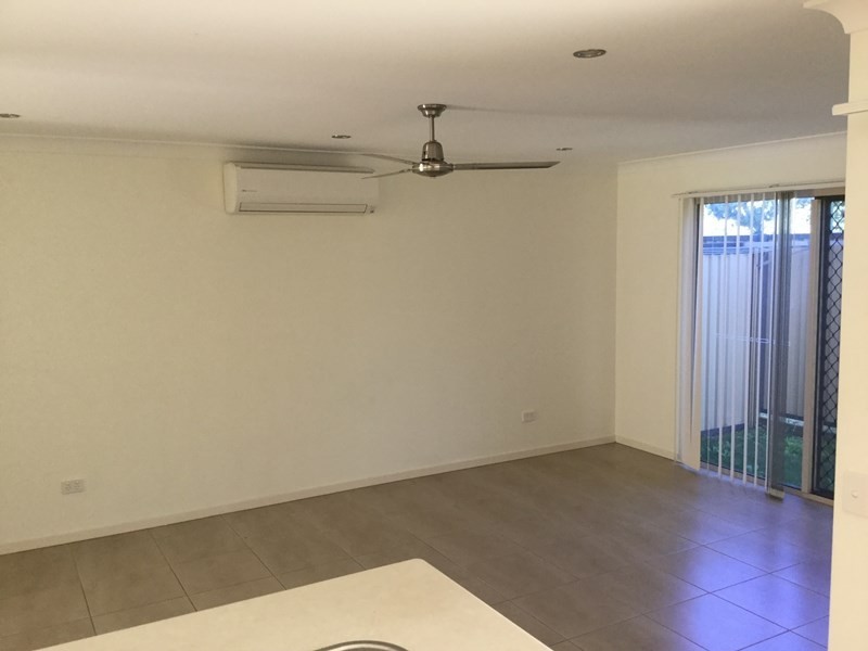 4/4 Menzies Court, Moranbah QLD 4744