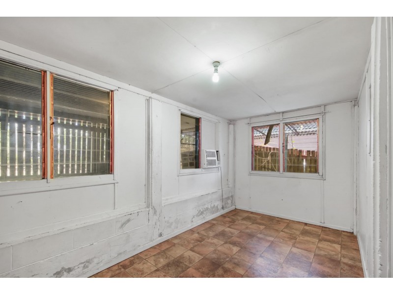 21 Mowlam Street, Eimeo QLD 4740