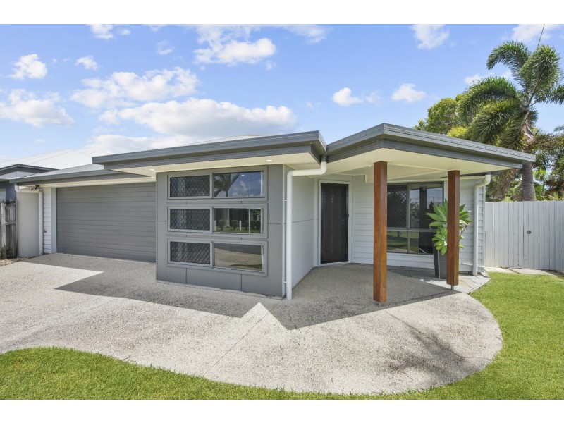 32 Sonoran Street, Rural View QLD 4740