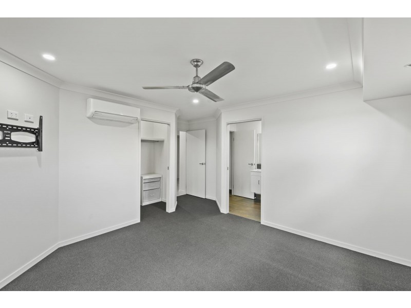 32 Sonoran Street, Rural View QLD 4740