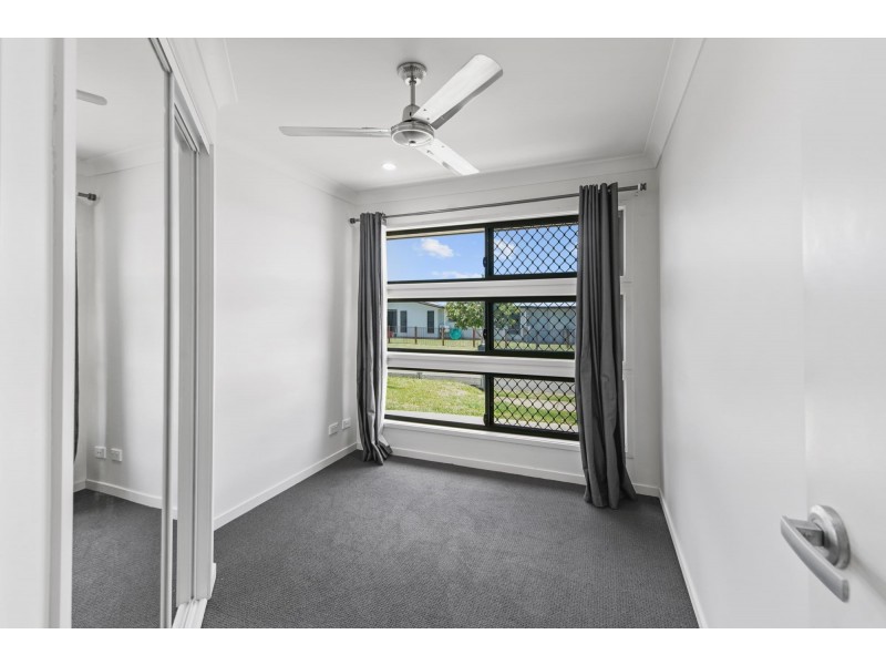 32 Sonoran Street, Rural View QLD 4740