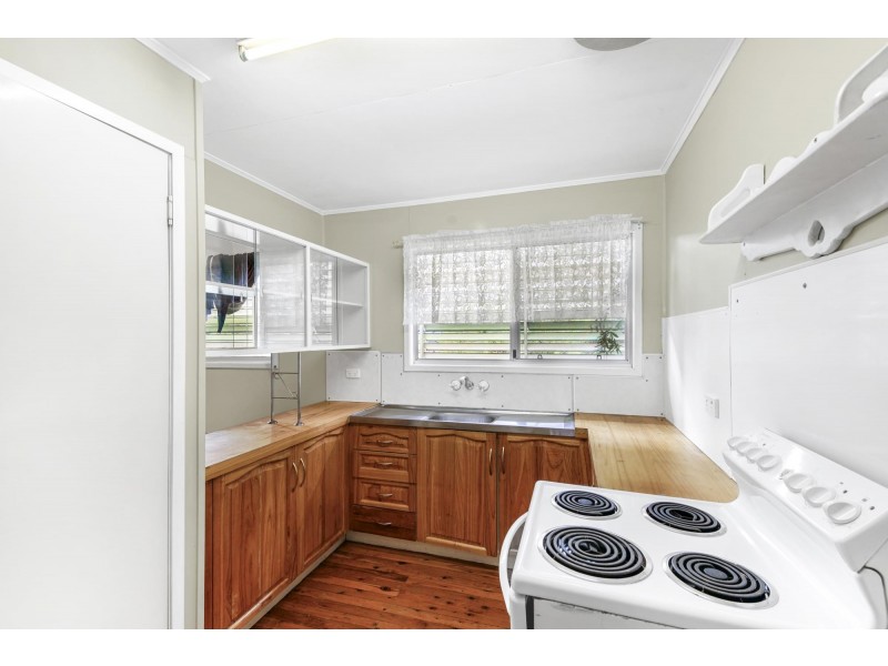 15 Brennan Street, Dysart QLD 4745