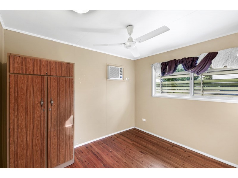 15 Brennan Street, Dysart QLD 4745
