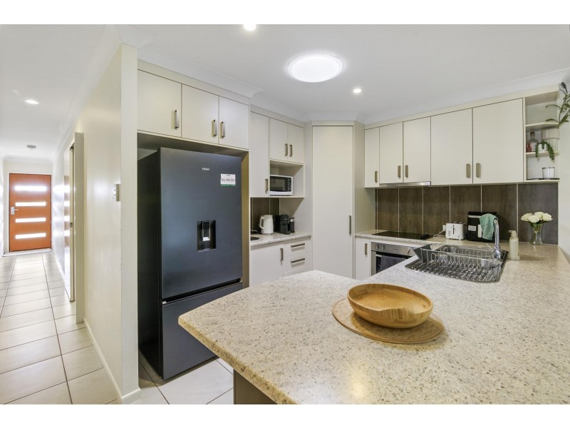 8/12 Kierra Drive, Andergrove QLD 4740