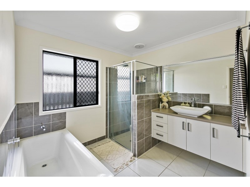 8/12 Kierra Drive, Andergrove QLD 4740
