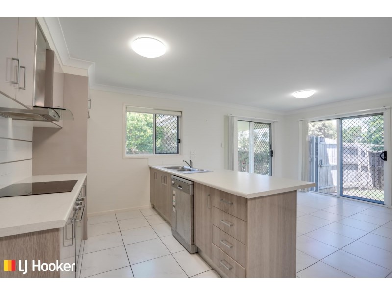2/33 Ontario Parade, Andergrove QLD 4740