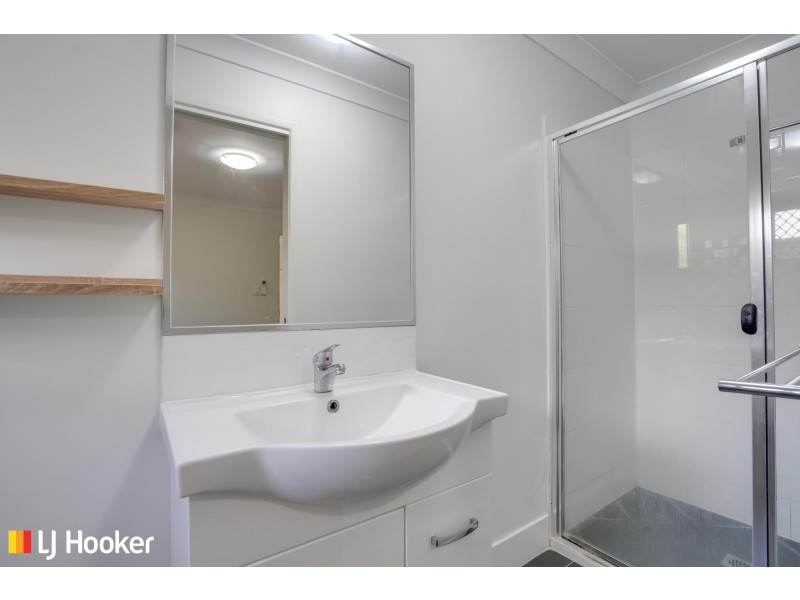 2/33 Ontario Parade, Andergrove QLD 4740