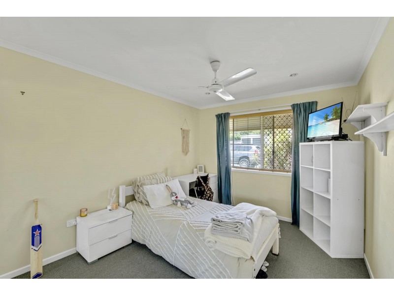 1 Hanlon Way, Rural View QLD 4740