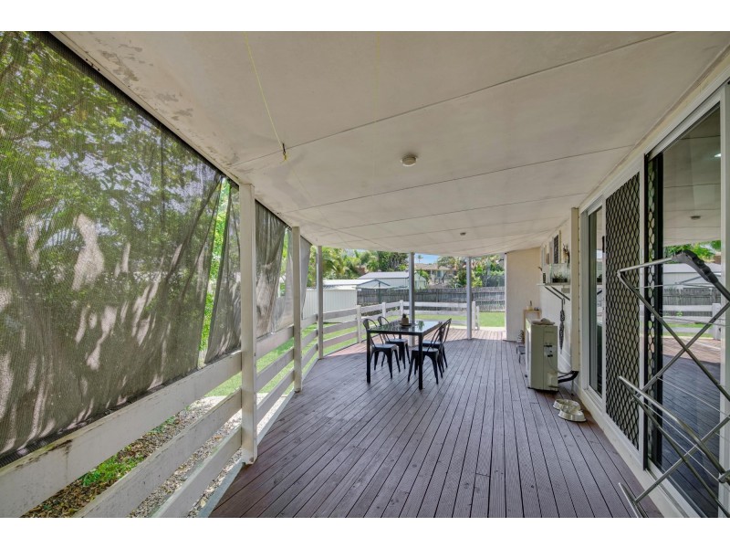 1 Hanlon Way, Rural View QLD 4740