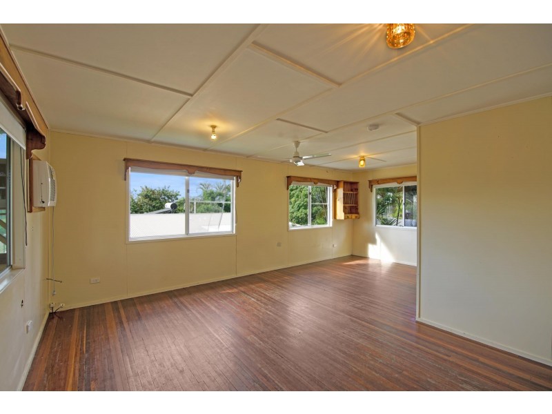 51 Beresford Crescent, Dysart QLD 4745