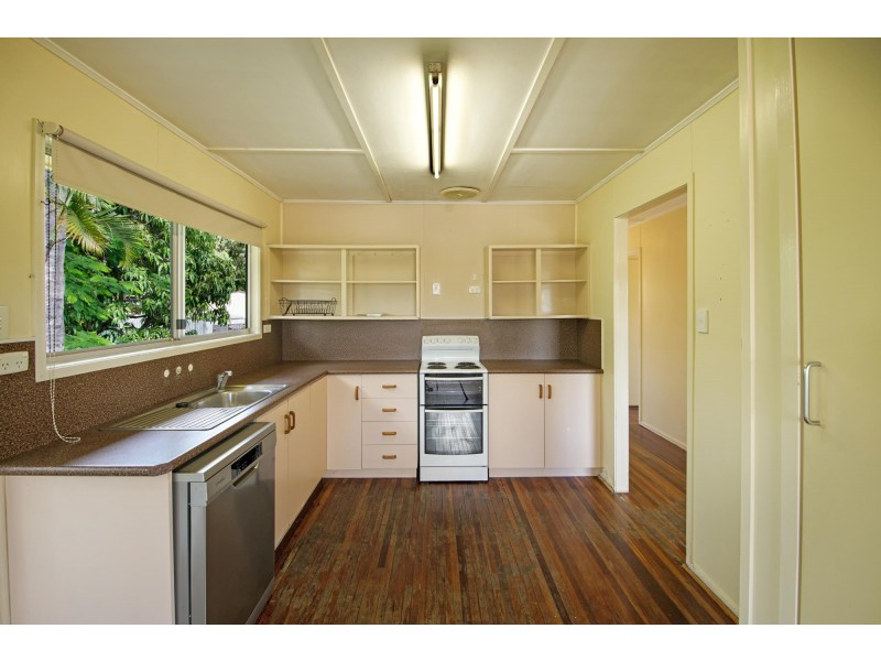 51 Beresford Crescent, Dysart QLD 4745