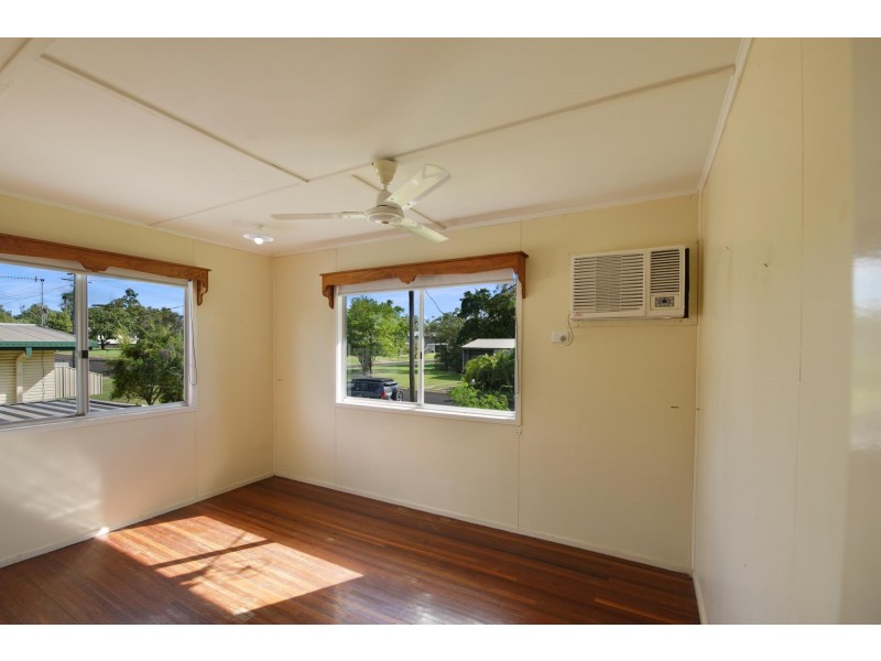 51 Beresford Crescent, Dysart QLD 4745