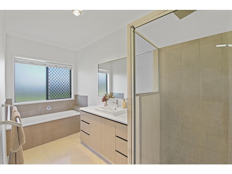 47 Almora Drive, Beaconsfield QLD 4740