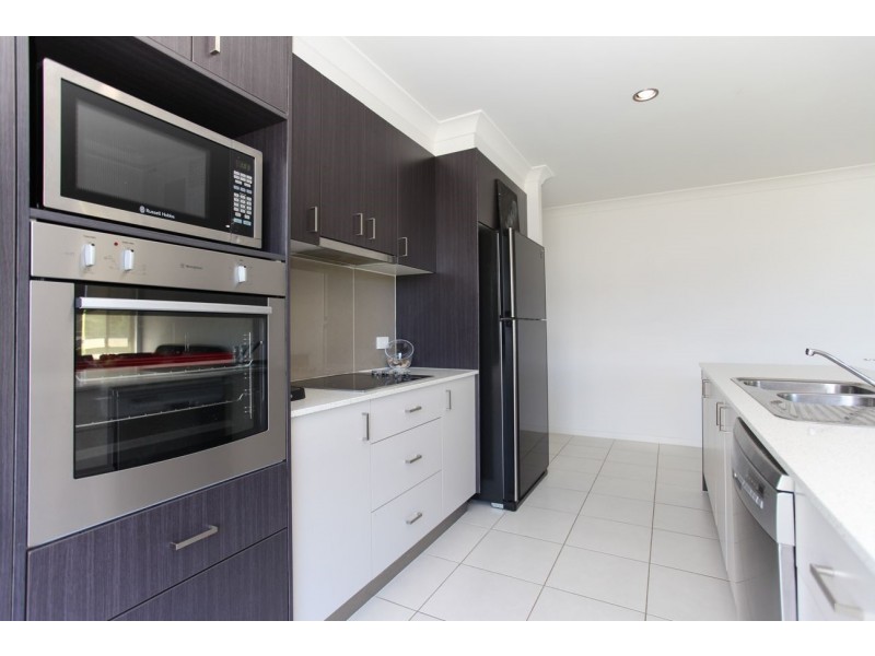 18 Bjelke Circuit, Rural View QLD 4740