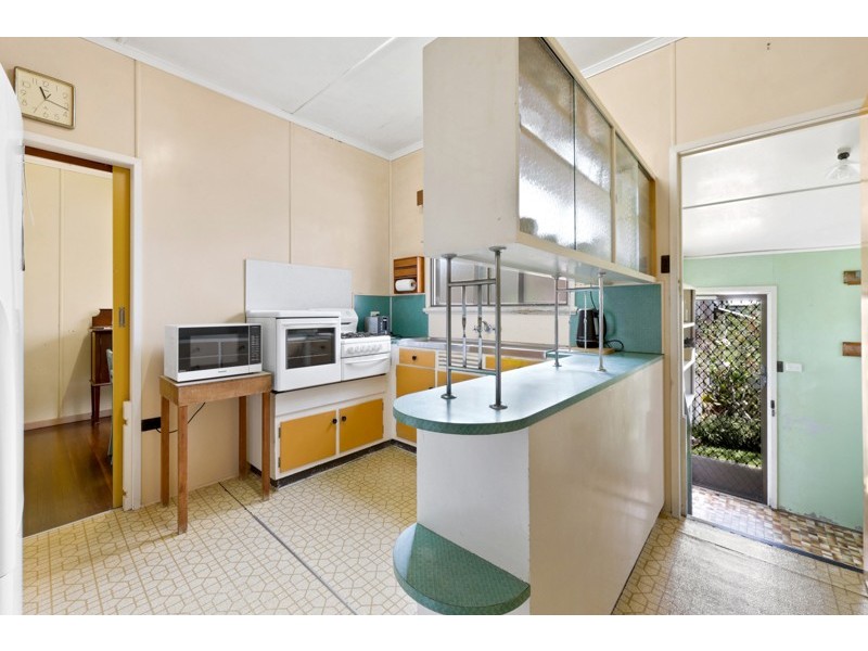 38 Mary Street, West Mackay QLD 4740