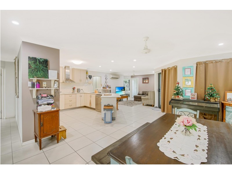 107 Kennys Road, Marian QLD 4753