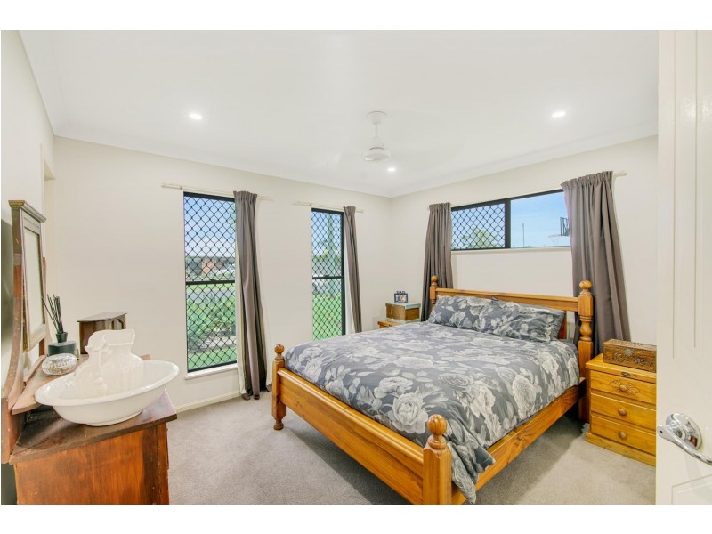 107 Kennys Road, Marian QLD 4753