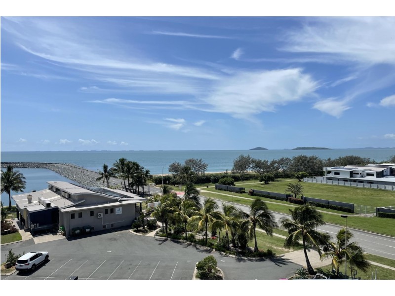 20/8 Breakwater Access, Mackay Harbour QLD 4740