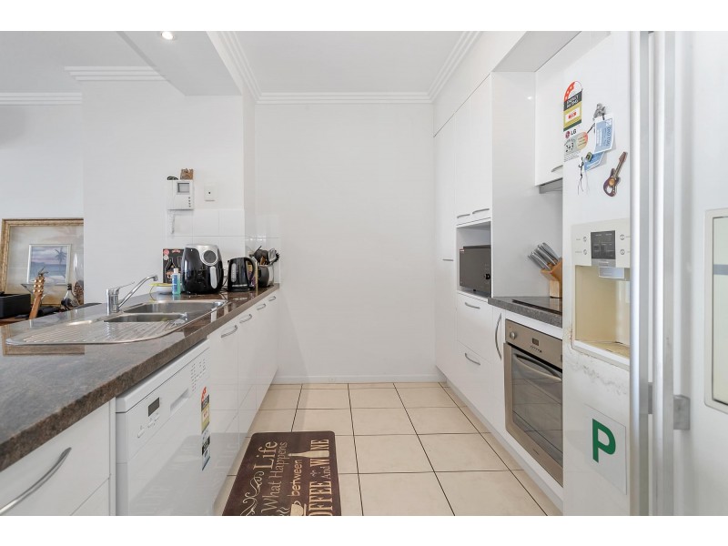 20/8 Breakwater Access, Mackay Harbour QLD 4740