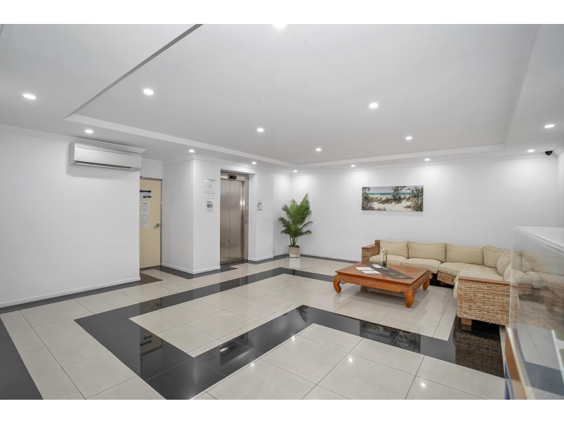 20/8 Breakwater Access, Mackay Harbour QLD 4740