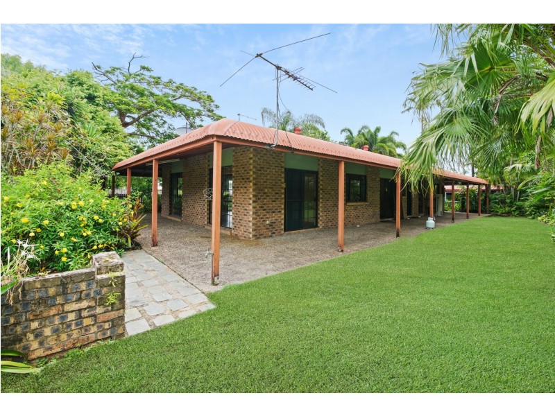 118 Shoal Point Road, Bucasia QLD 4750